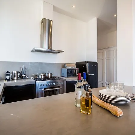 Les Vagues Apartment